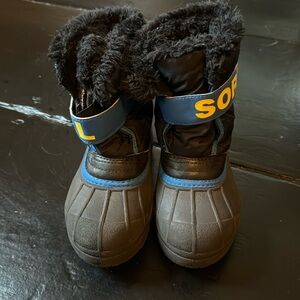 Youth 13 Sorel Snow boot